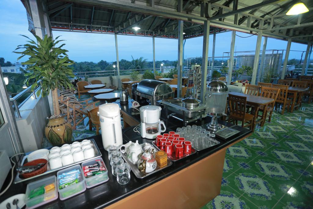Golden Dream Hotel Mandalay Exterior foto
